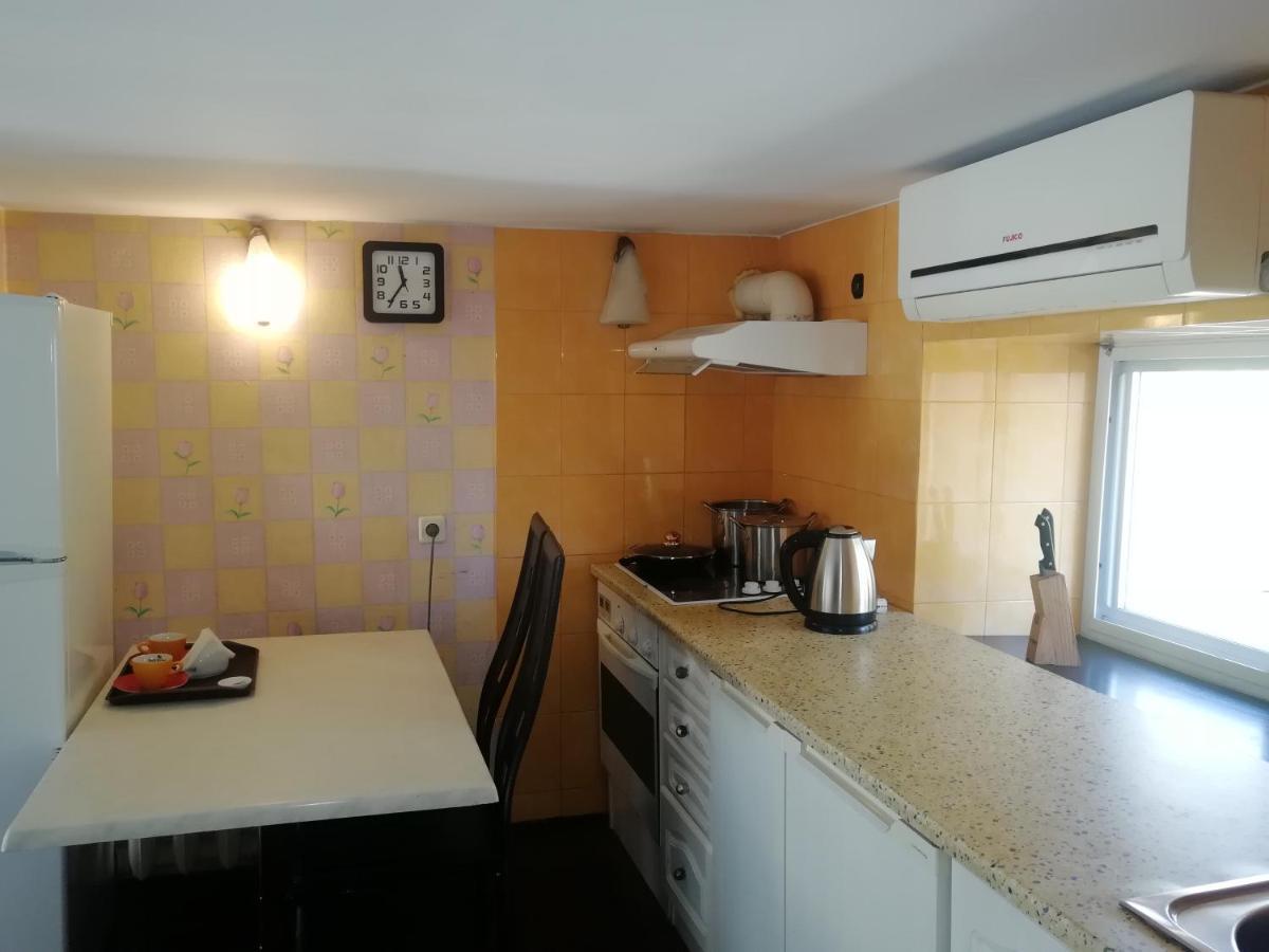 Hotel Reno On Deribasovskaya オデッサ エクステリア 写真